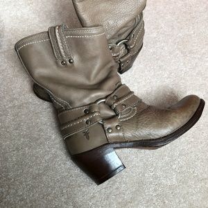 FRYE Carmen harness boots size 6.5